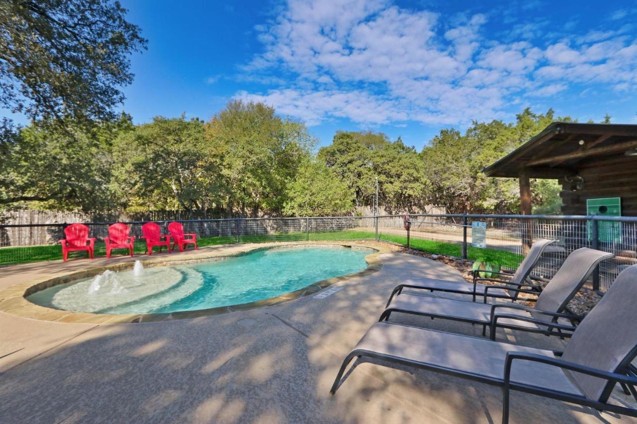 Wimberley Log Cabins Resort And Suites- Unit 8 Dış mekan fotoğraf